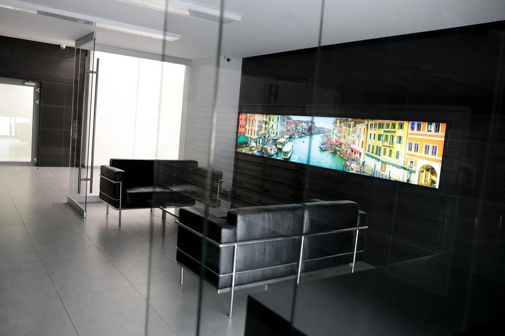 Super-Apartamenty Prestige Познан Екстериор снимка